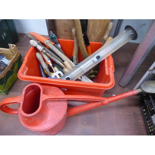 53 - Quantity of garden tools - long reach pruners, rakes, hoes, edging shears, hand tools etc.