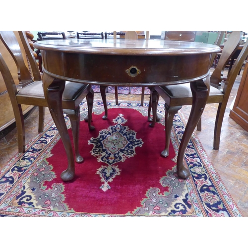 Victorian oval mahogany dining table and set of 4 dining chairs