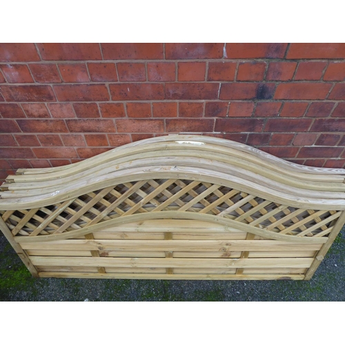 25 - 'Ashwell' arched top lattice low fence panels - 1800mm x 900mm (5)