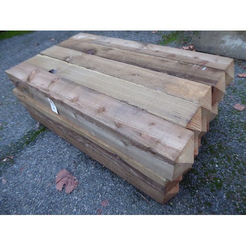 21 - Short wooden garden posts 900mm x 100mm x100mm (15)