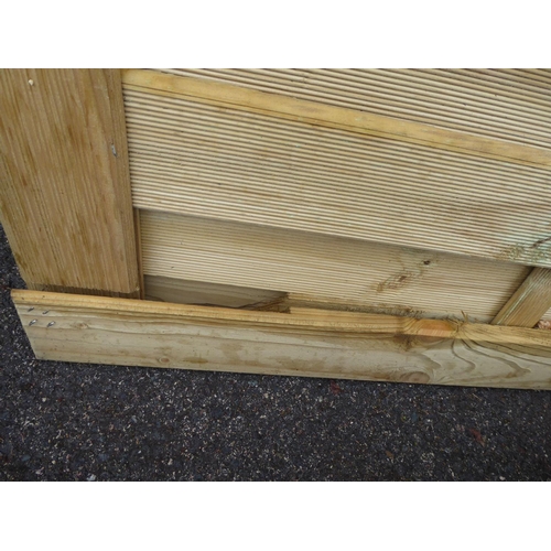 15 - Ashwell arched lattice top side gate (1800 x 900mm)