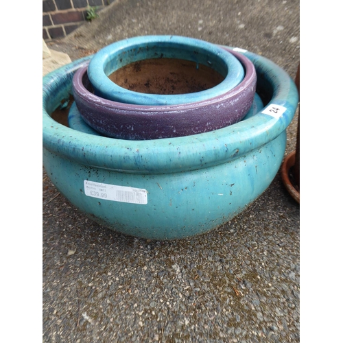 24 - Glazed and terracotta plant pots (6)