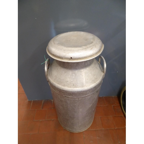 40 - Vintage aluminium milk churn