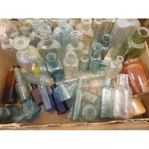 194 - Chemists and veterinary etc. glass bottles - Leicester, Nottingham etc. (approx 60 in 2 boxes)