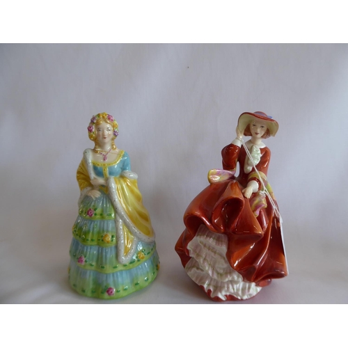 72 - Royal Doulton 'Top o'the Hill' and Goss Lady Betty figures, Sylvac terriers (4)
