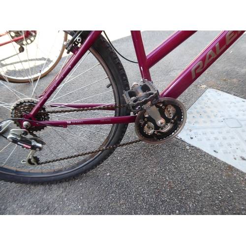 53 - Raleigh MT Explore ladies mountain bike