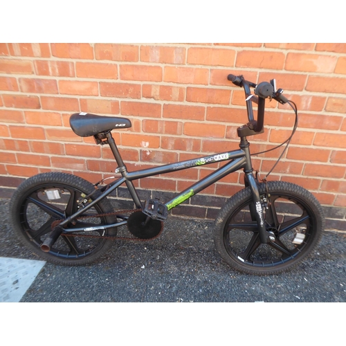 54 - Shockwave S20 BMX bike