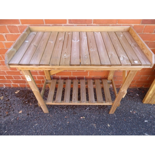 4 - Wooden 'Fineshade' potting table (108 x 92 x 52mm)