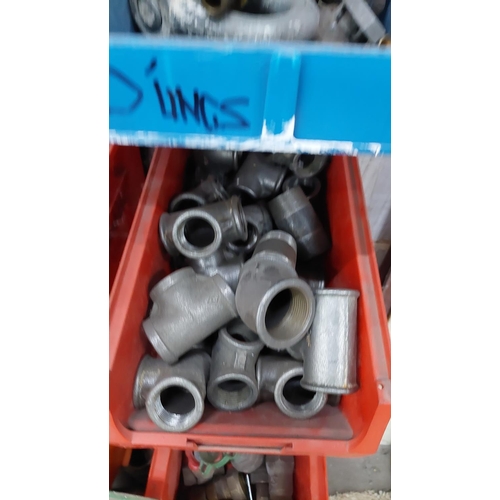 111 - Qty brass valves, D-links, pipe etc