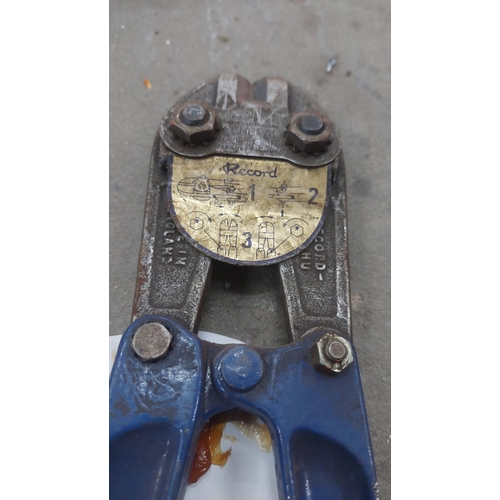 57 - Heavy duty Stiltons, bolt croppers, adjustable spanner, mole grips etc