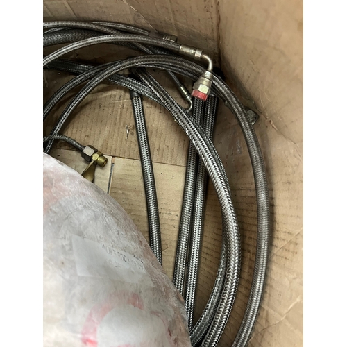 174 - Quantity of cabling, copper pipe, fuel hoses, etc.