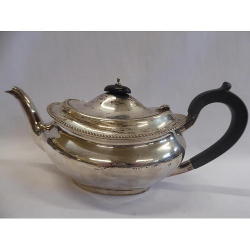 16 - Silver teapot - Birmingham 1936 (19.4 ozt)