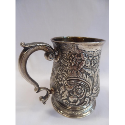 2 - Embossed silver tankard - by Richard Gurney and Thomas Cook, London 1953 - engraved Glastonbury Prem... 
