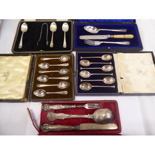60 - Cased silver cutlery - Mappin & Webb teaspoons - Sheffield 1930, Walker & Hall teaspoons - Sheffield... 