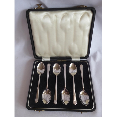 42 - Cased set of 6 silver teaspoons - Birmingham 1964