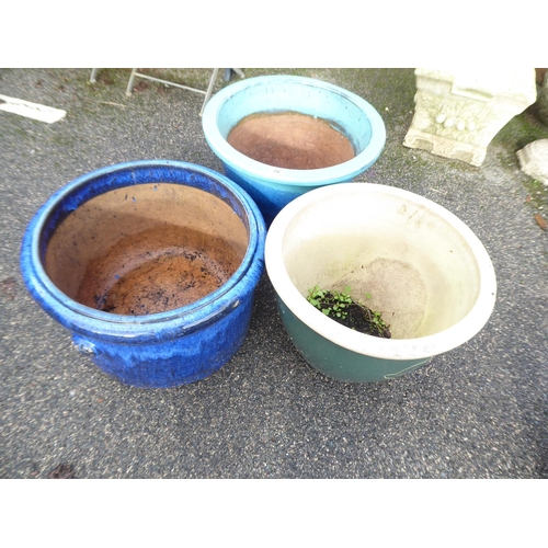 20 - Large glazed plant pots (3)