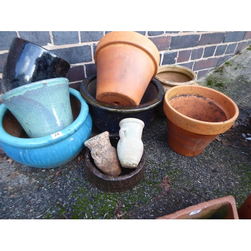 24 - Glazed and terracotta planters etc. (11)