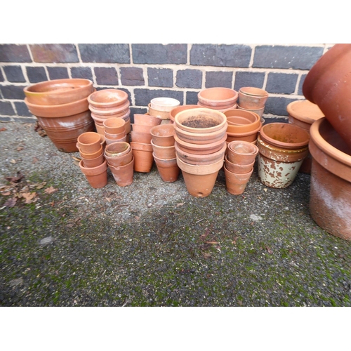 25 - Vintage terracotta plant pots, seedling pots Sankey, Bulwell etc.