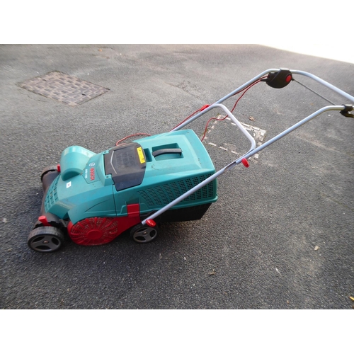 36 - Bosch AVR1100 electric scarifier