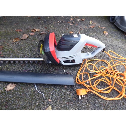 43 - Spear & Jackson electric hedge trimmer