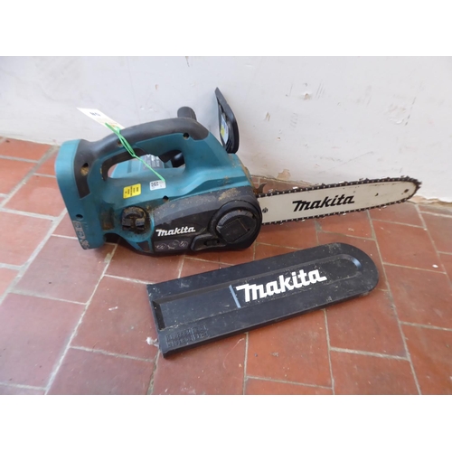 58 - Makita DUC302 chainsaw (no battery)