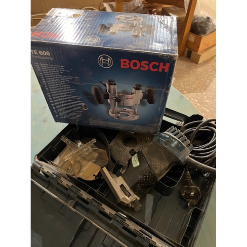 106 - Bosch TE600 professional and Bosch GKF600 router