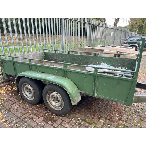 205 - Twin axle car trailer with ladder ramp.  Bed side approx. 10ft x 5ft