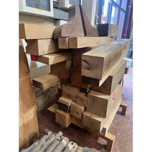 21 - Qty Oak timber, various sizes to include 150mm x 150mm, 180mm x 180mm, 100mm x 100mm etc 600mm-1200m... 