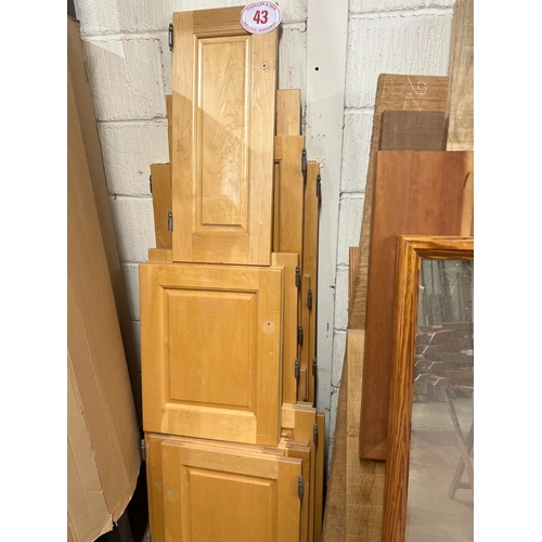 43 - Approx 16 Maple cupboard doors