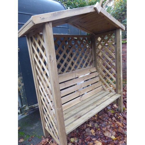 1 - Braunston arbour (1.98m x 1.71m x 710mm)