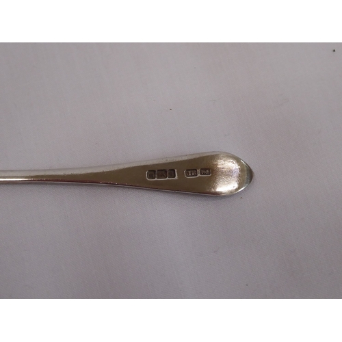 15 - Cased set of 6 silver teaspoons and sugar nips - Sheffield 1910