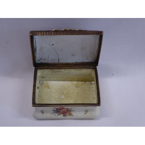 24 - 18th/19thC Bilston type enamel trinket box