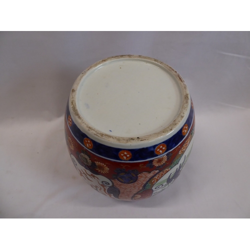 48 - Chinese Imari ginger jar with internal lid and cover (approximately 10
