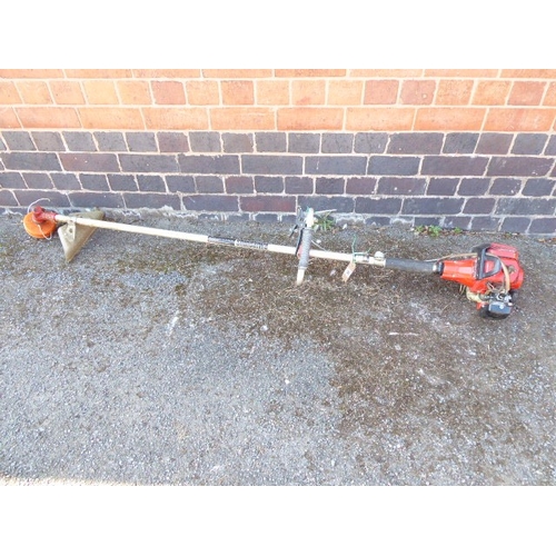 35 - Shindaiwa petrol strimmer