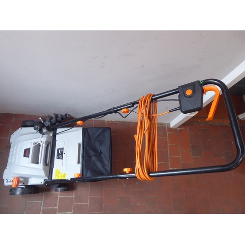 36 - Vonhaus electric lawn scarifier