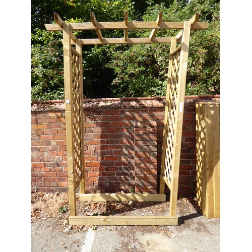 2 - Wooden garden 'Ruddington' arch (1.6 x 2.1 x 0.55m)