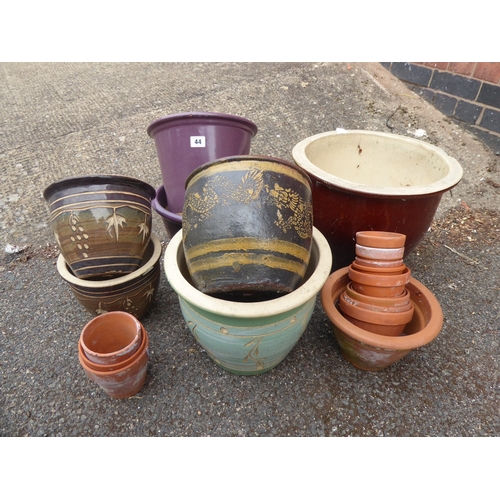 44 - Assorted glazed and terracotta plant pots