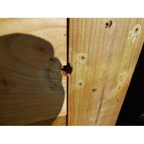 22 - Wooden town gate (6' x 3')