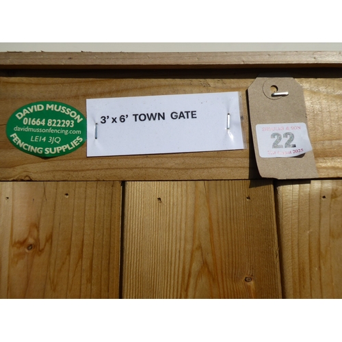 22 - Wooden town gate (6' x 3')