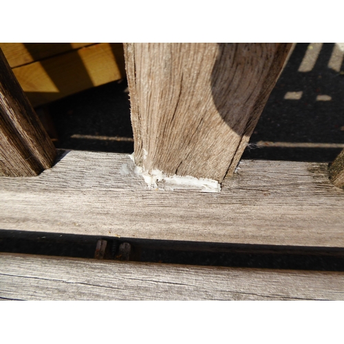 32 - Wooden garden bench