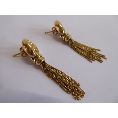 20 - Pair of continental yellow metal earrings (8.2g)