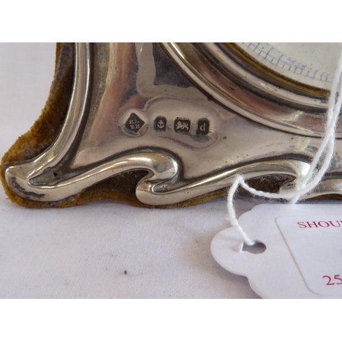 46 - Silver desk barometer - Birmingham 1903