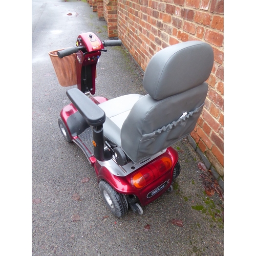 51 - Prorider Deluxe mobility scooter with charger