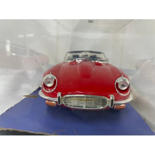 47 - Die Cast Jaguar E-type 1971