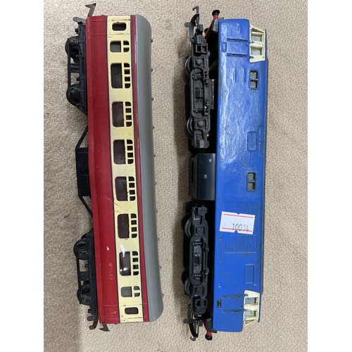 82 - Triang hornby R75 Blue HYMEk Class 35 Diesel locomotive (has been painted) with carriage M7071 gauge... 