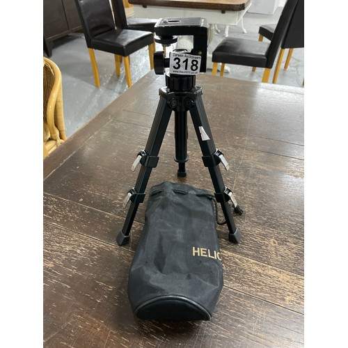 105 - Helios Mini tripod with case