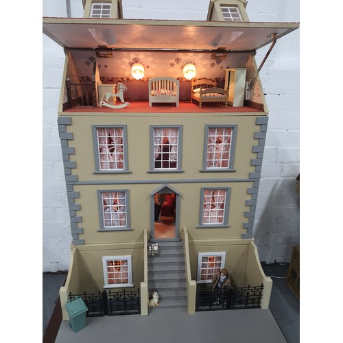 220 - 12-1 Scale Georgian Dolls House Fully fitted
Lights and decoration throughout, to a very high standa... 