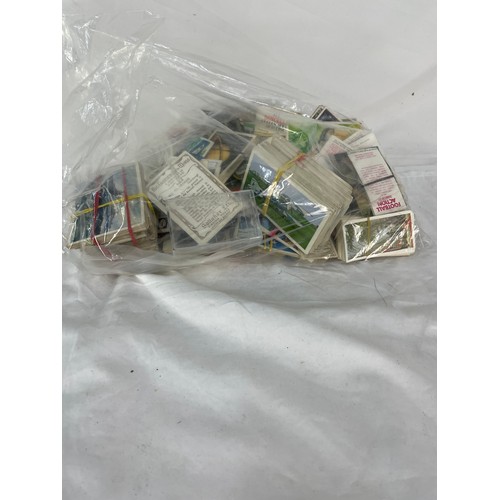 292 - Large Bag Of Vintage Collectors Cigarette & Tea Cards