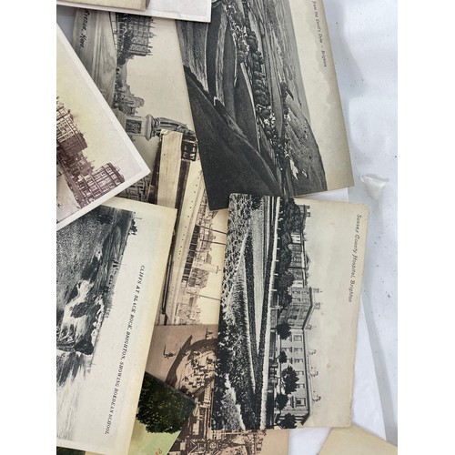 305 - Selection Of Vintage Postcards