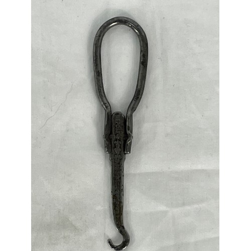 323 - Depose Of France Victorian Steel Glove Button Hook